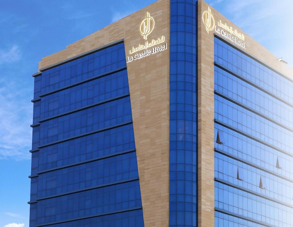 The Castle Premium Hotel Doha Exterior foto
