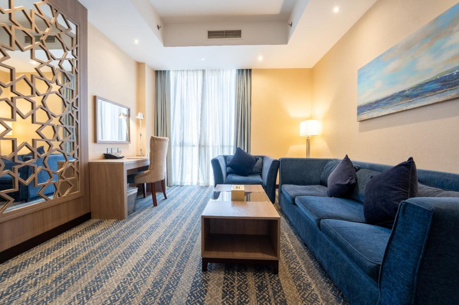 The Castle Premium Hotel Doha Exterior foto
