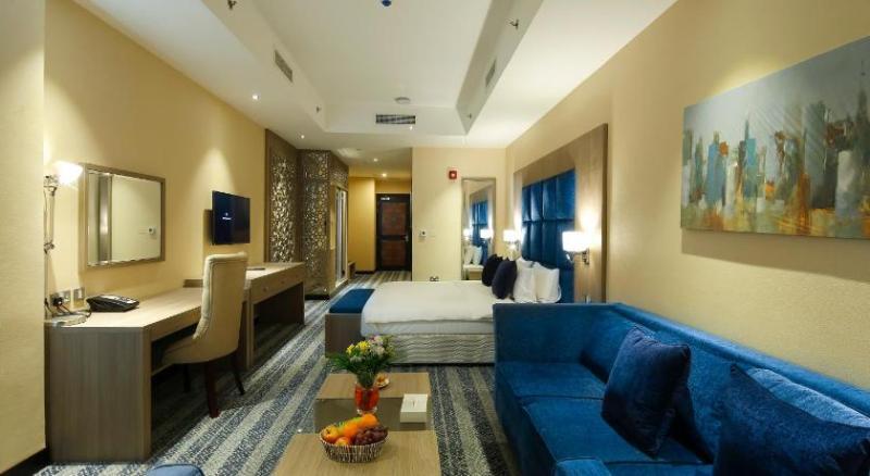The Castle Premium Hotel Doha Exterior foto